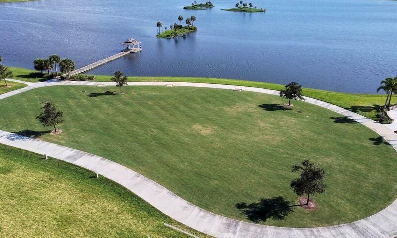 19077 Fly Rod Run, The Acreage, FL 33470 Photo
