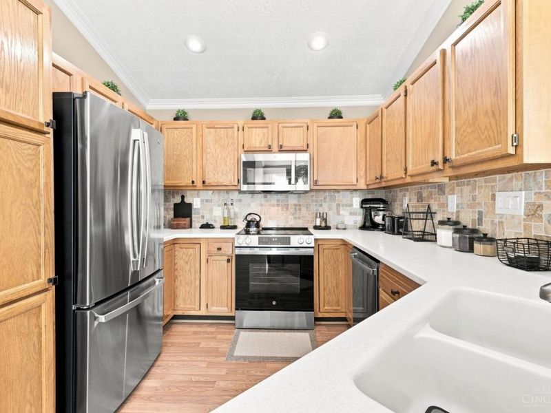 515 Heritage Green Drive, Monroe, OH 45050 Photo 18