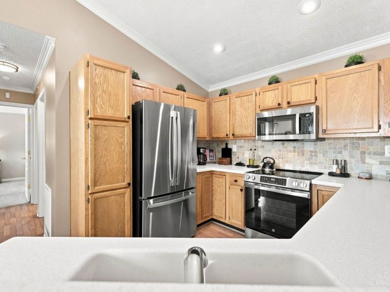 515 Heritage Green Drive, Monroe, OH 45050 Photo 20