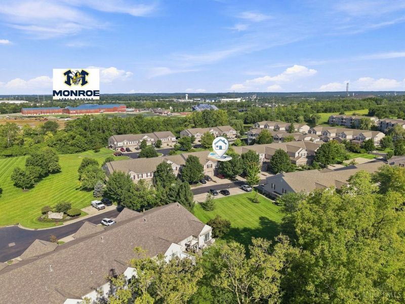 515 Heritage Green Drive, Monroe, OH 45050 Photo 4