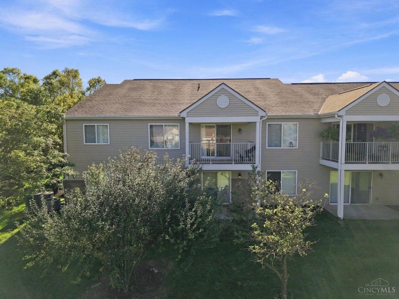 515 Heritage Green Drive, Monroe, OH 45050 Photo 9