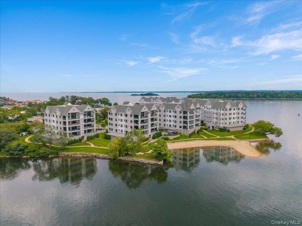 710 Davenport Avenue, Unit 7, New Rochelle, NY 10805