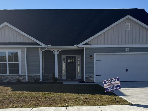 2726 Eliana Lane , Winterville, NC 28590