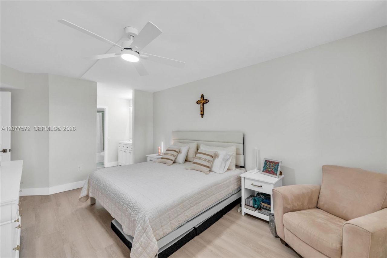 9091 Lime Bay Blvd, Unit 211, Tamarac, FL 33321 Photo