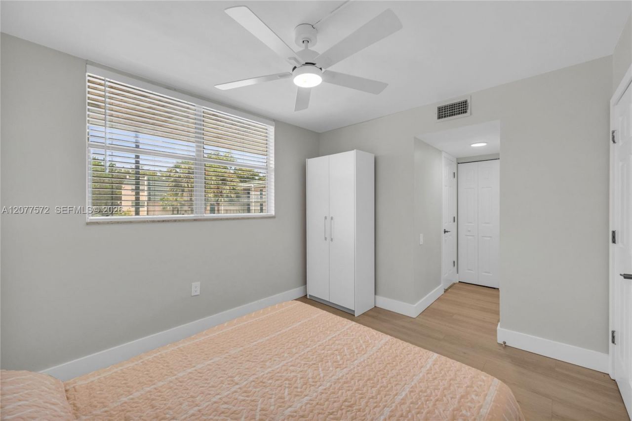 9091 Lime Bay Blvd, Unit 211, Tamarac, FL 33321 Photo