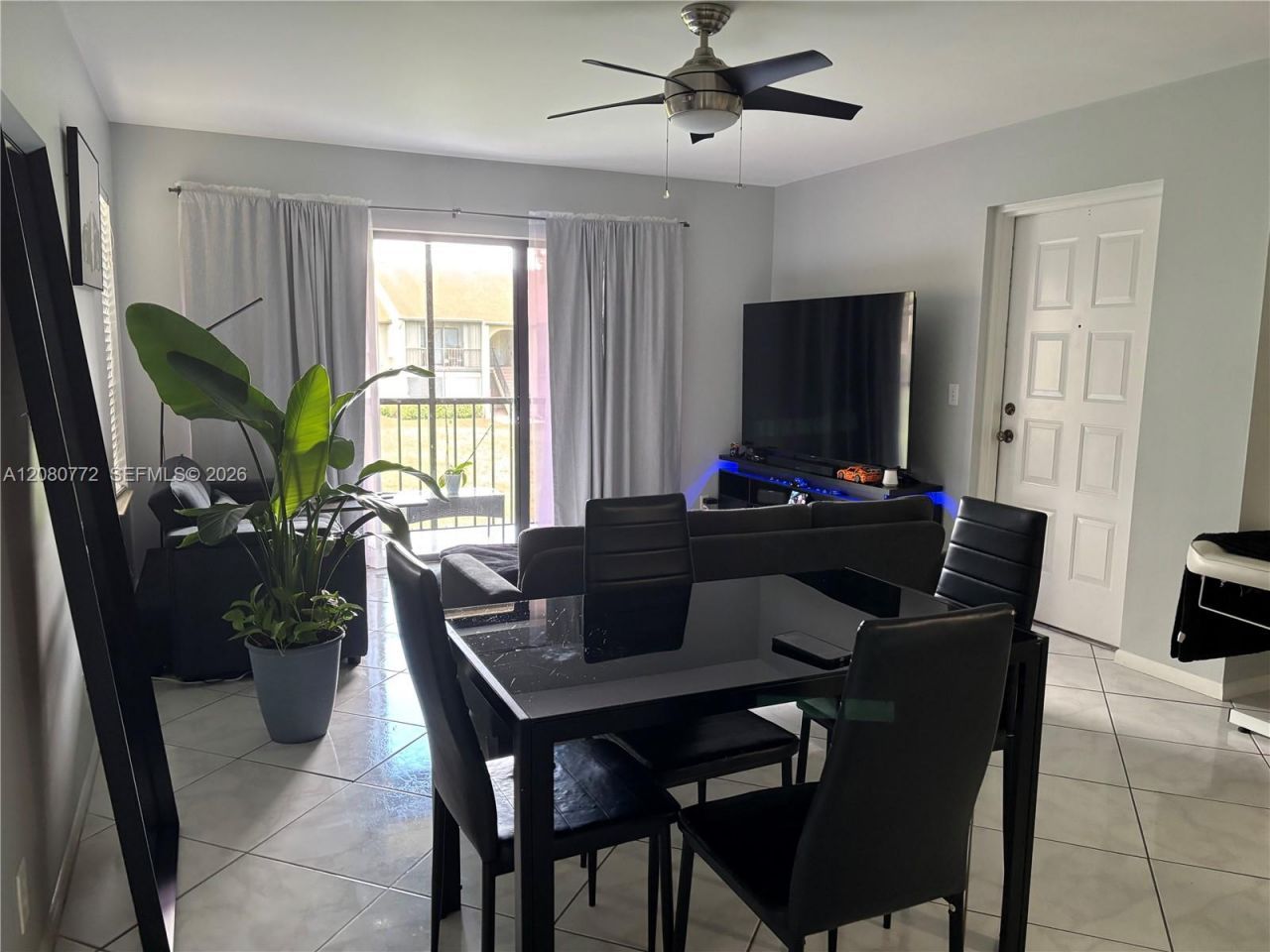 718 Sunny Pine Way, Unit F2, Greenacres, FL 33415 Photo