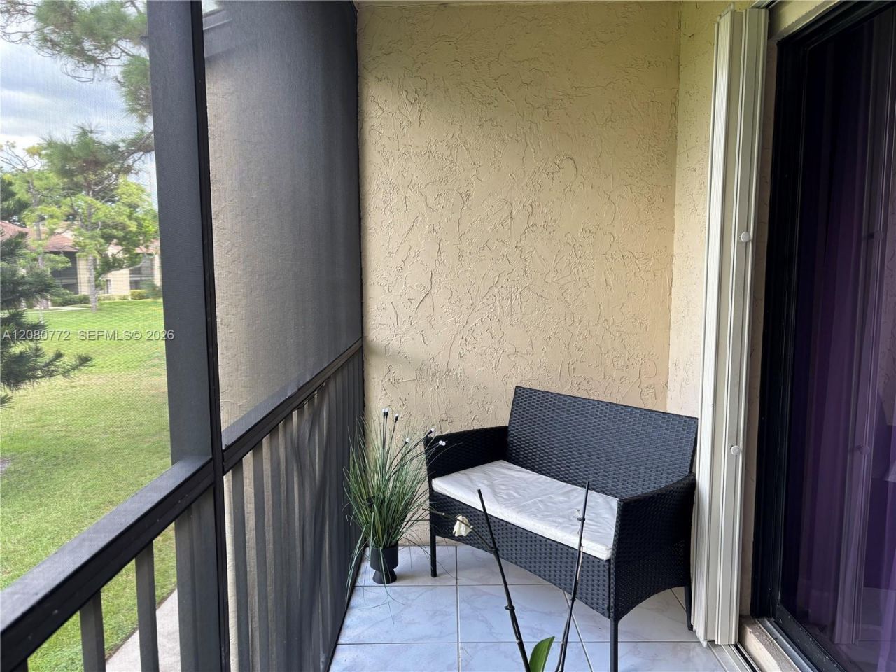 718 Sunny Pine Way, Unit F2, Greenacres, FL 33415 Photo