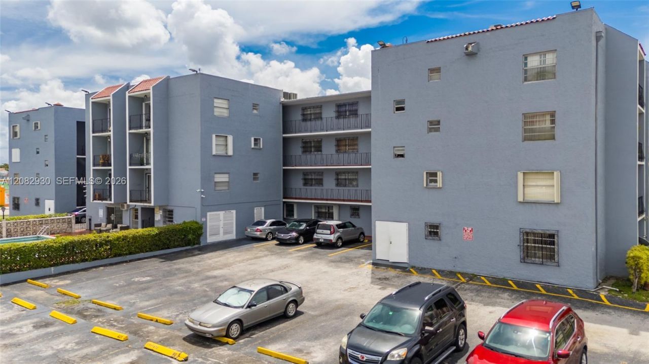 6825 W Flagler St, Unit 202, Miami, FL 33144 Photo