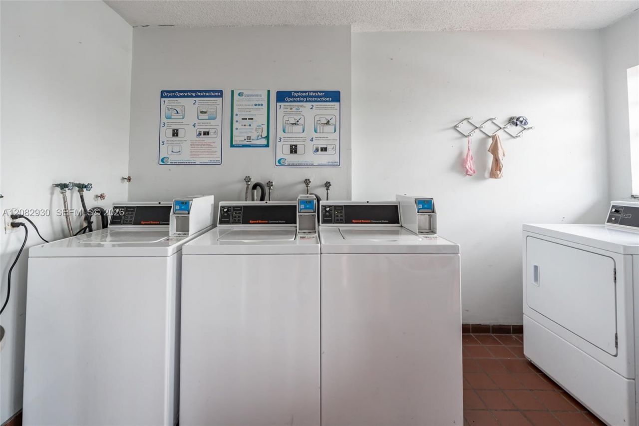 6825 W Flagler St, Unit 202, Miami, FL 33144 Photo