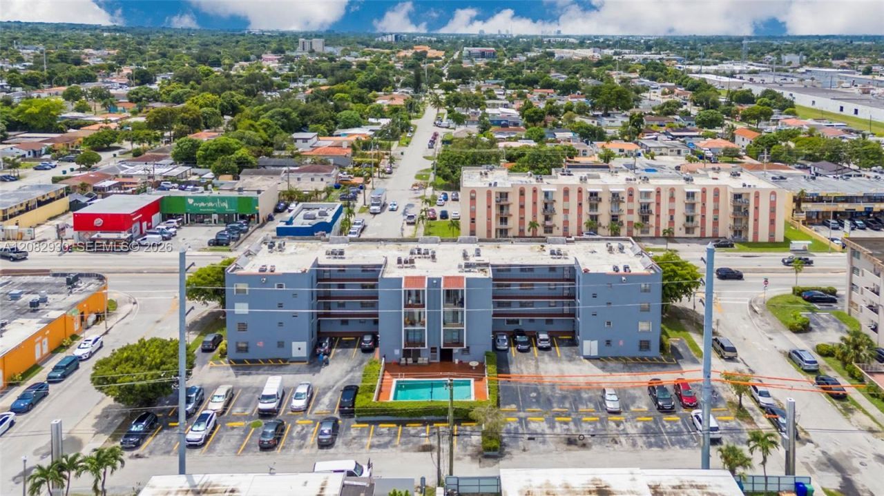 6825 W Flagler St, Unit 202, Miami, FL 33144 Photo