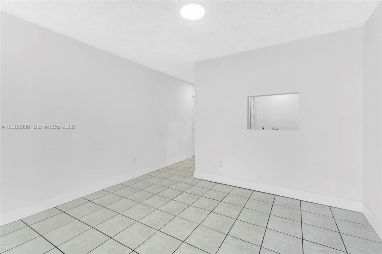6825 W Flagler St, Unit 202, Miami, FL 33144 Photo