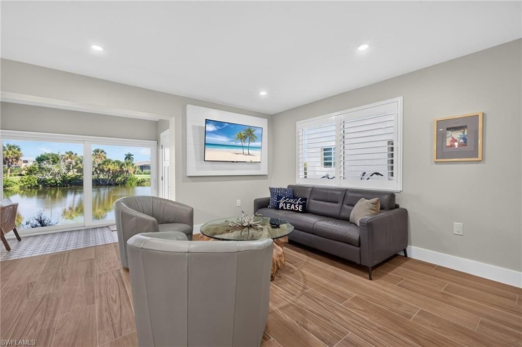 1610 Middle Gulf Dr , Unit B-2, Sanibel, FL 33957 Photo