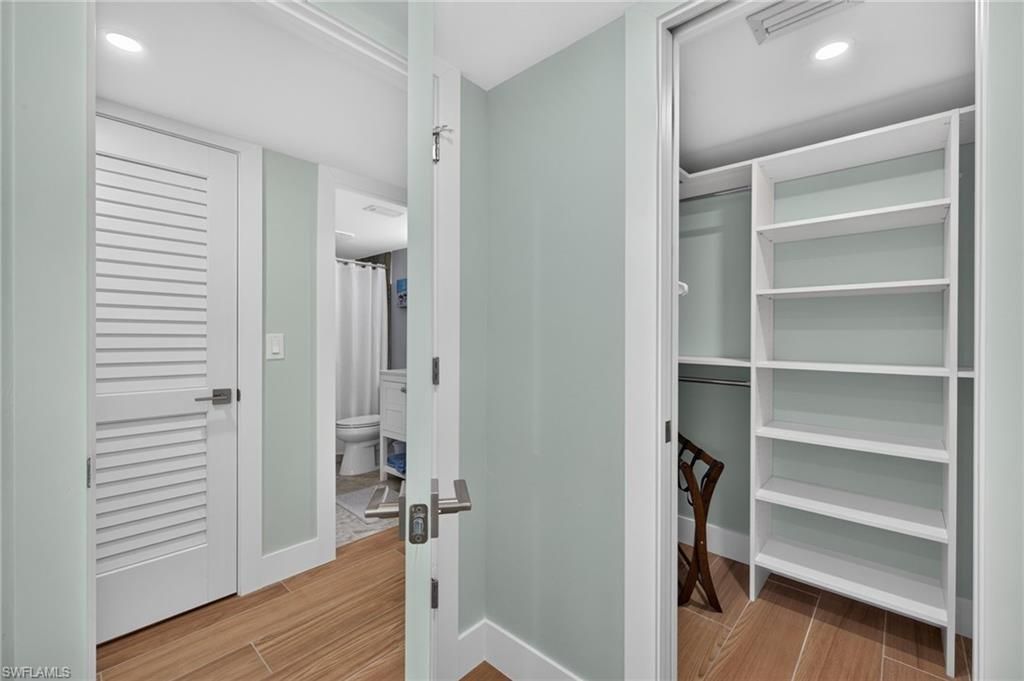 1610 Middle Gulf Dr , Unit B-2, Sanibel, FL 33957 Photo