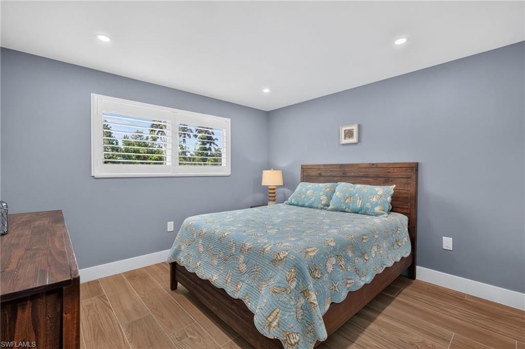 1610 Middle Gulf Dr , Unit B-2, Sanibel, FL 33957 Photo