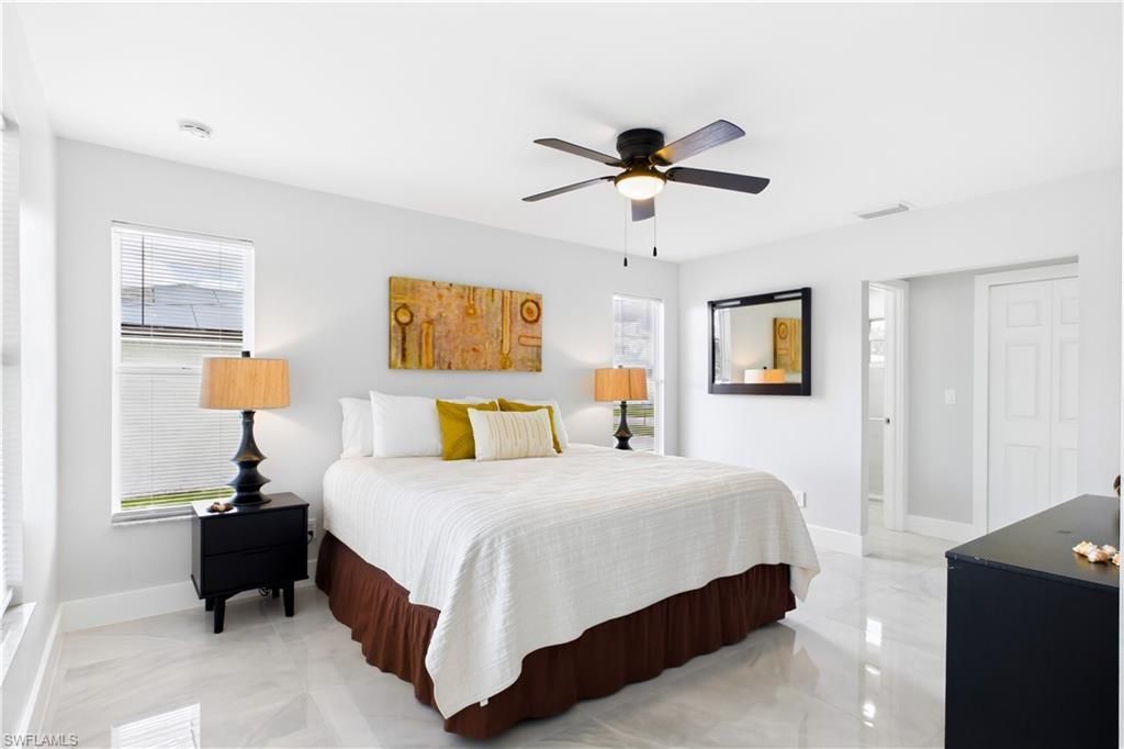 256 SE Santa Barbara Pl, Cape Coral, FL 33990 Photo