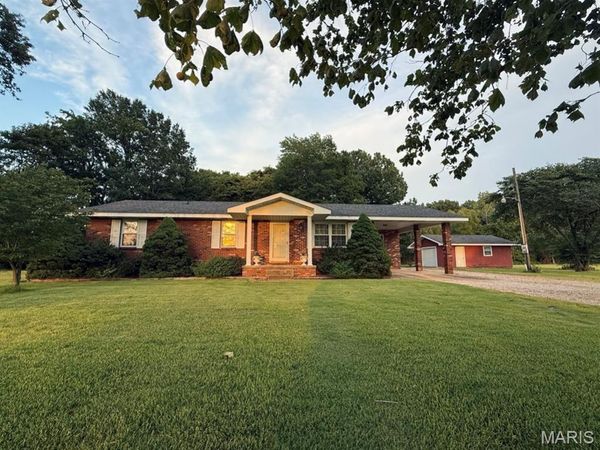 8868 Highway CC , Qulin, MO 63961
