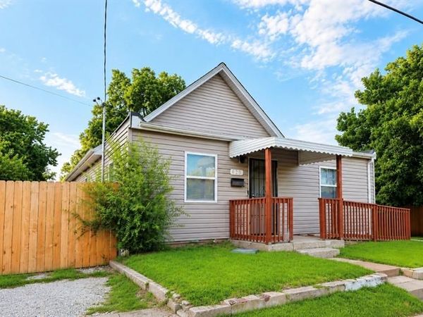 625 Falling Springs Road, Cahokia, IL 62206