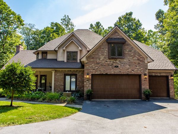 1093 Timber Climb Drive , Avon, IN 46123