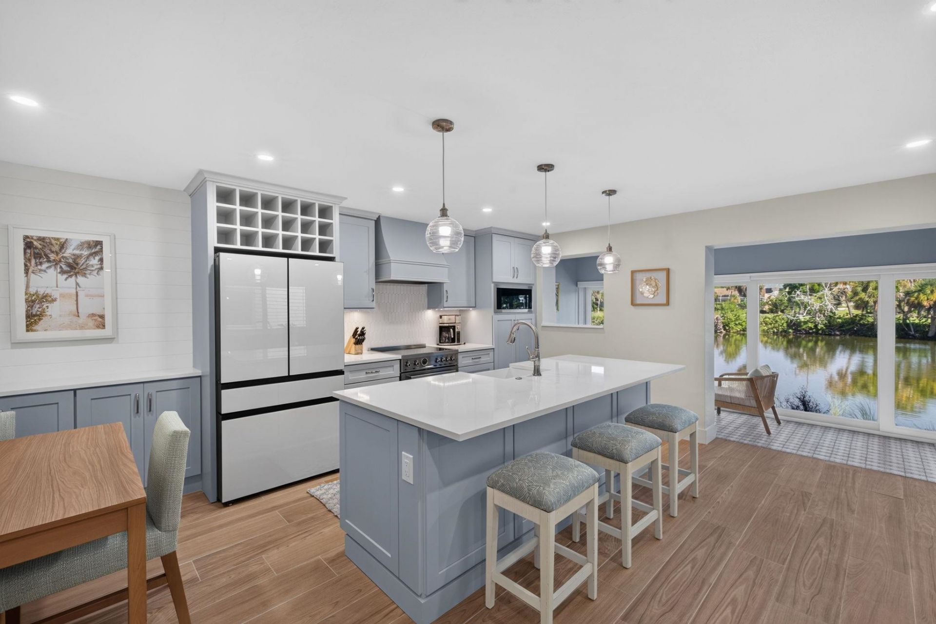 1610 Middle Gulf Dr, Unit B-2, Sanibel, FL 33957 Photo
