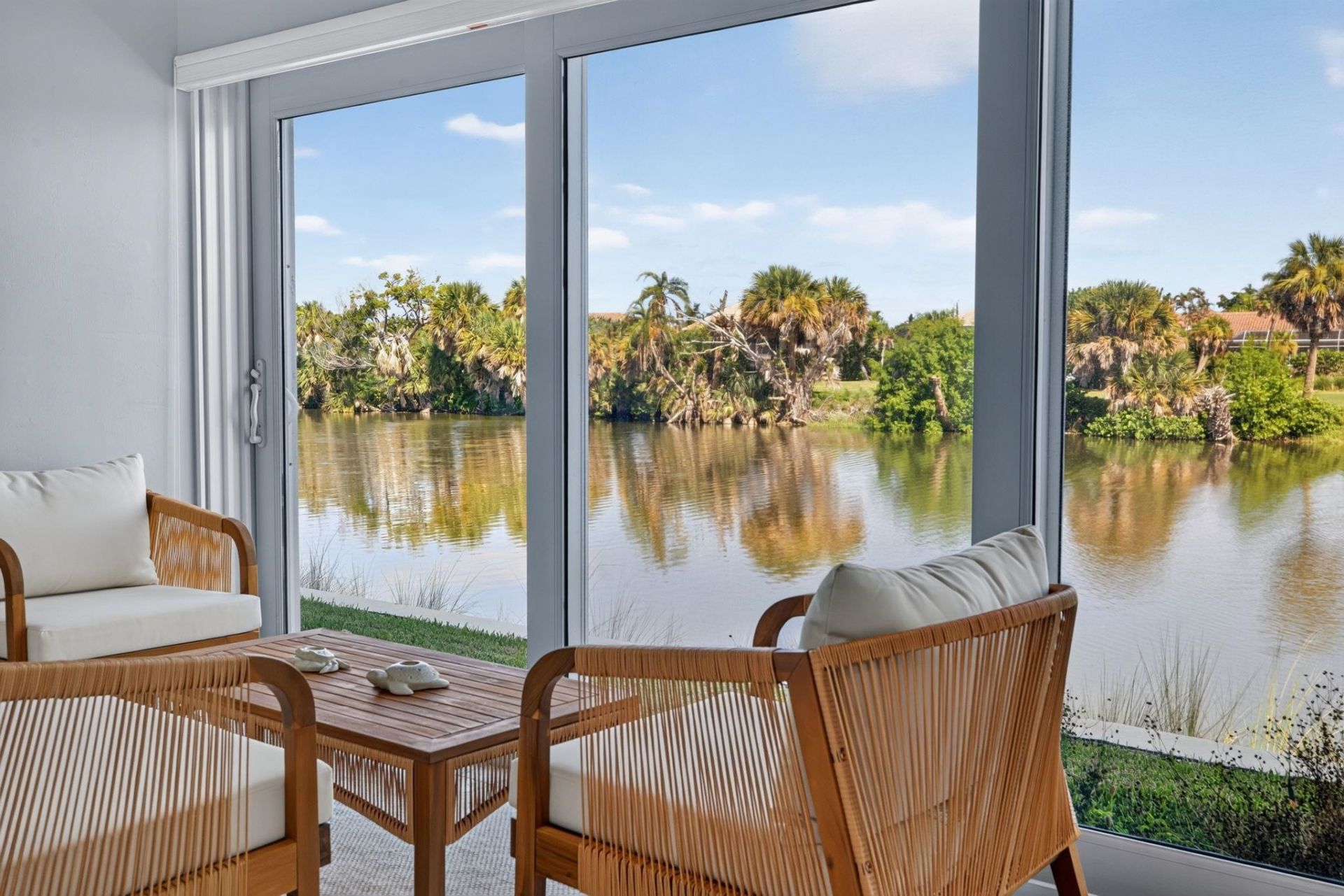 1610 Middle Gulf Dr, Unit B-2, Sanibel, FL 33957 Photo
