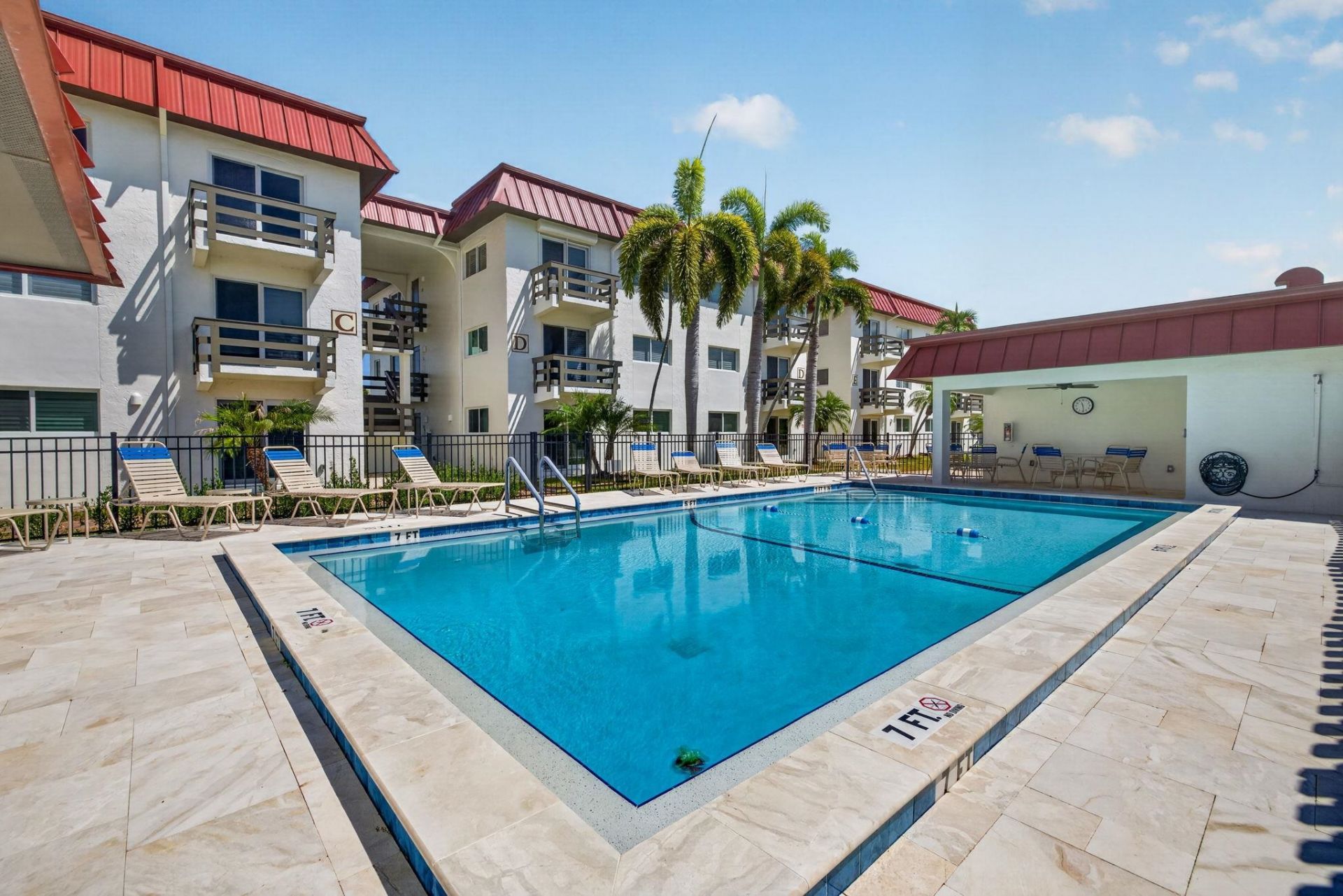 1610 Middle Gulf Dr, Unit B-2, Sanibel, FL 33957 Photo