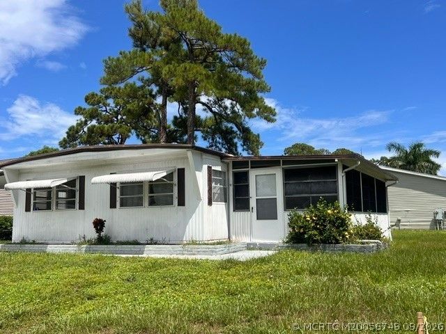 6250 Ficus Lane , Lantana, FL 33462 Photo