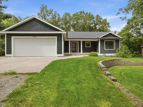 3848 Trailside Drive, Muskegon, MI 49444