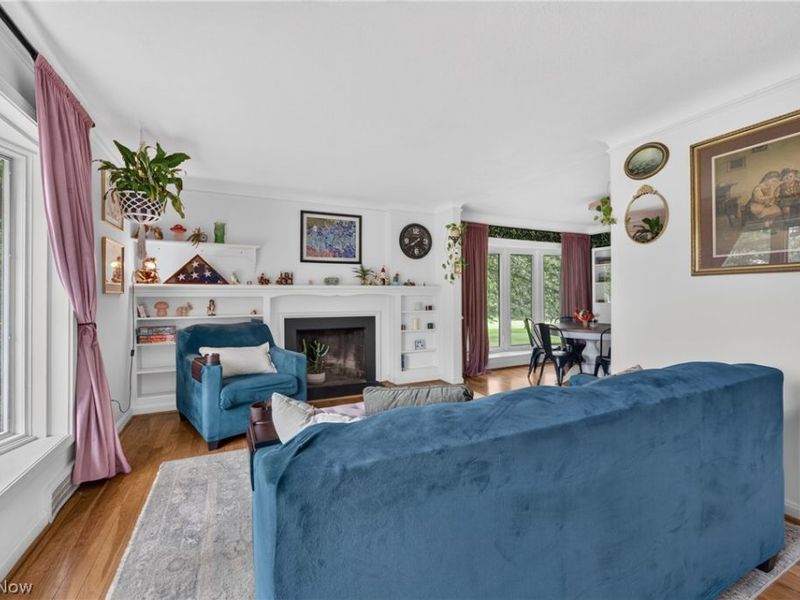 28049 Emery Road, Orange Village, OH 44022 Photo 4