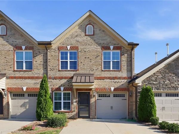 1257 United Court , Winston-Salem, NC 27103