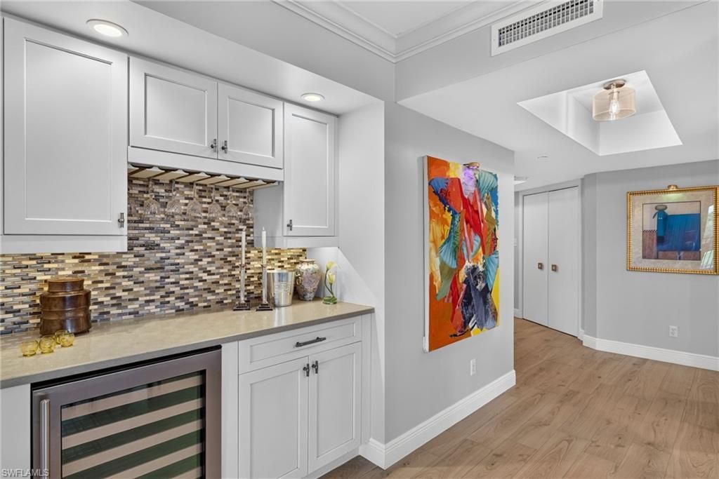 6020 Pelican Bay Blvd , Unit 402, Naples, FL 34108 Photo