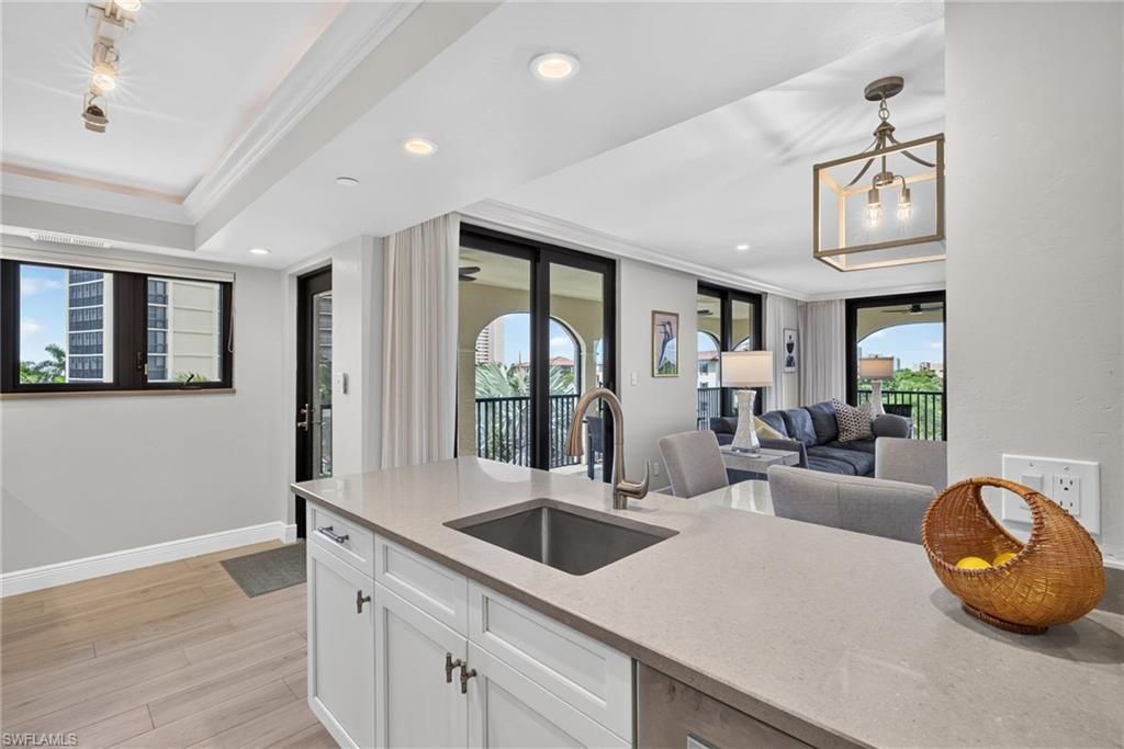 6020 Pelican Bay Blvd , Unit 402, Naples, FL 34108 Photo