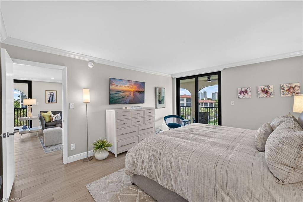 6020 Pelican Bay Blvd , Unit 402, Naples, FL 34108 Photo