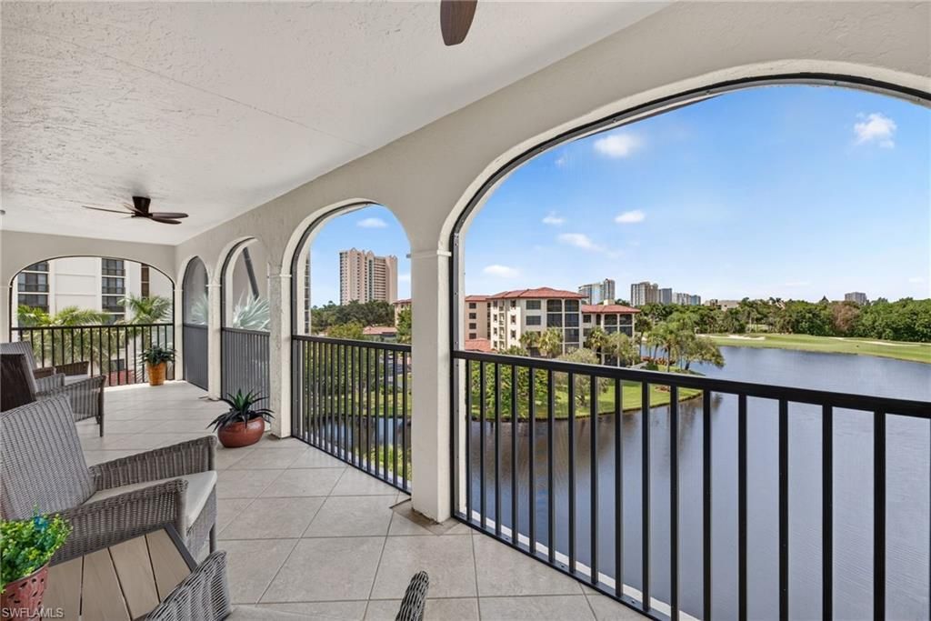 6020 Pelican Bay Blvd , Unit 402, Naples, FL 34108 Photo