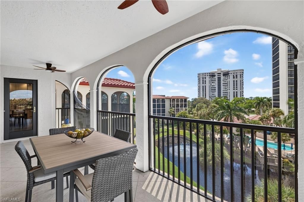 6020 Pelican Bay Blvd , Unit 402, Naples, FL 34108 Photo