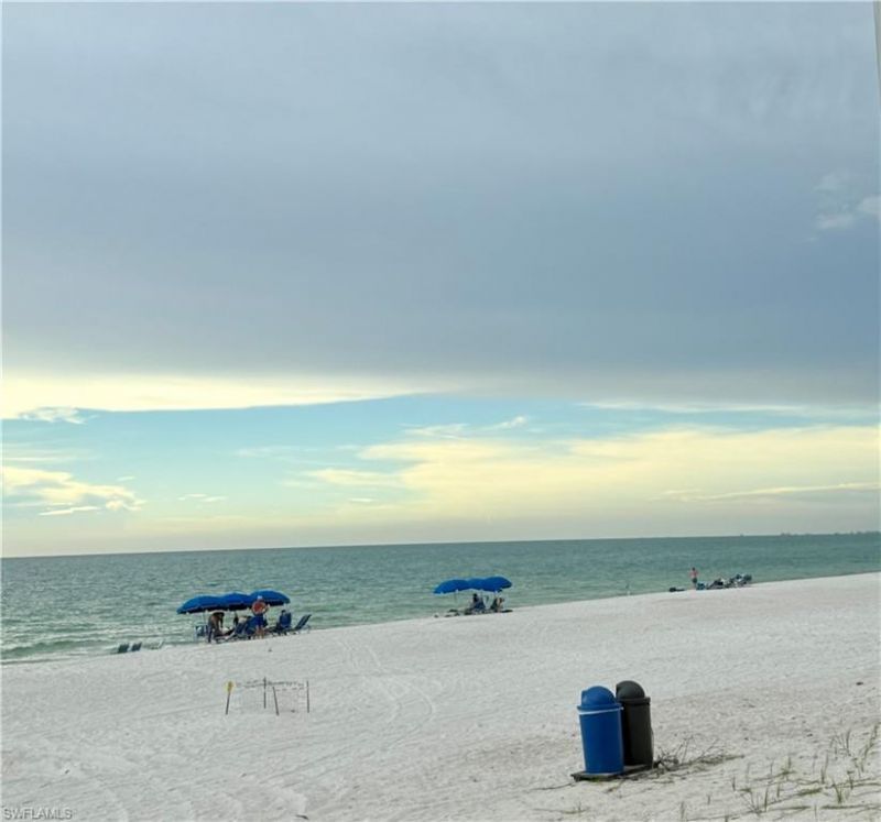 6020 Pelican Bay Blvd , Unit 402, Naples, FL 34108 Photo
