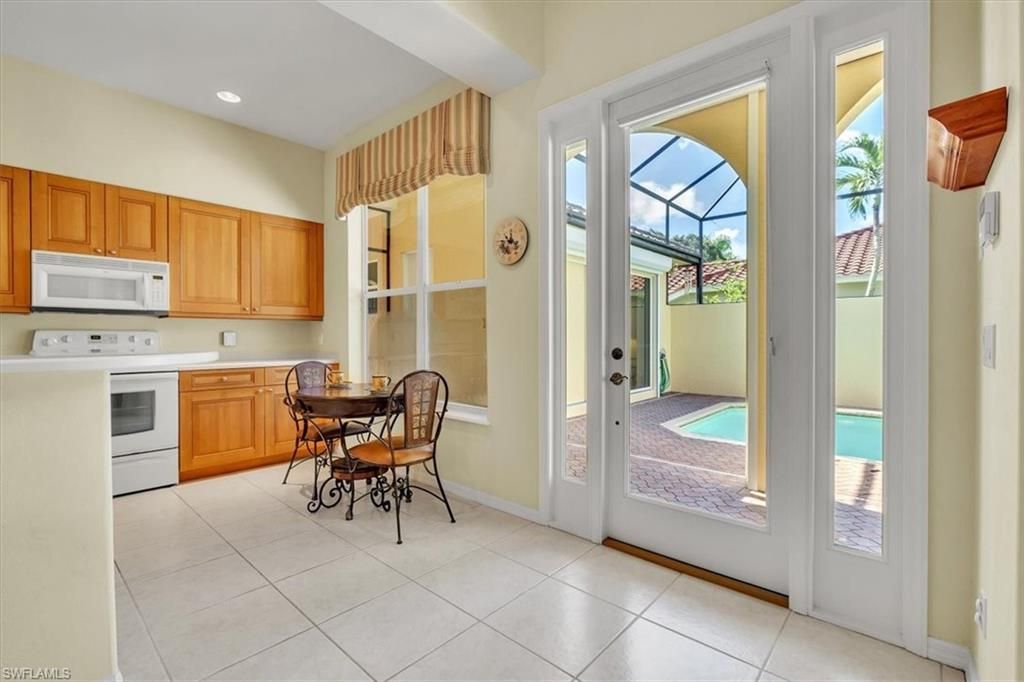 10879 Fieldfair Dr, Naples, FL 34119 Photo