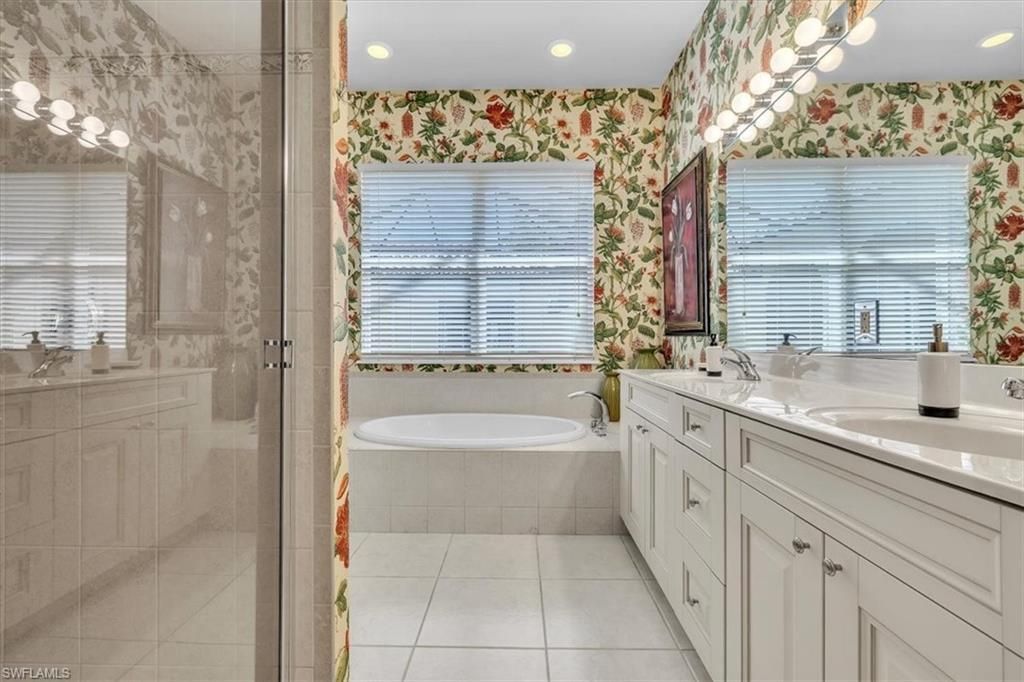 10879 Fieldfair Dr, Naples, FL 34119 Photo