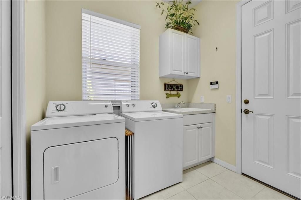 10879 Fieldfair Dr, Naples, FL 34119 Photo