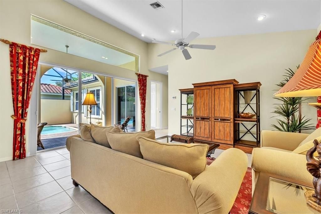 10879 Fieldfair Dr, Naples, FL 34119 Photo