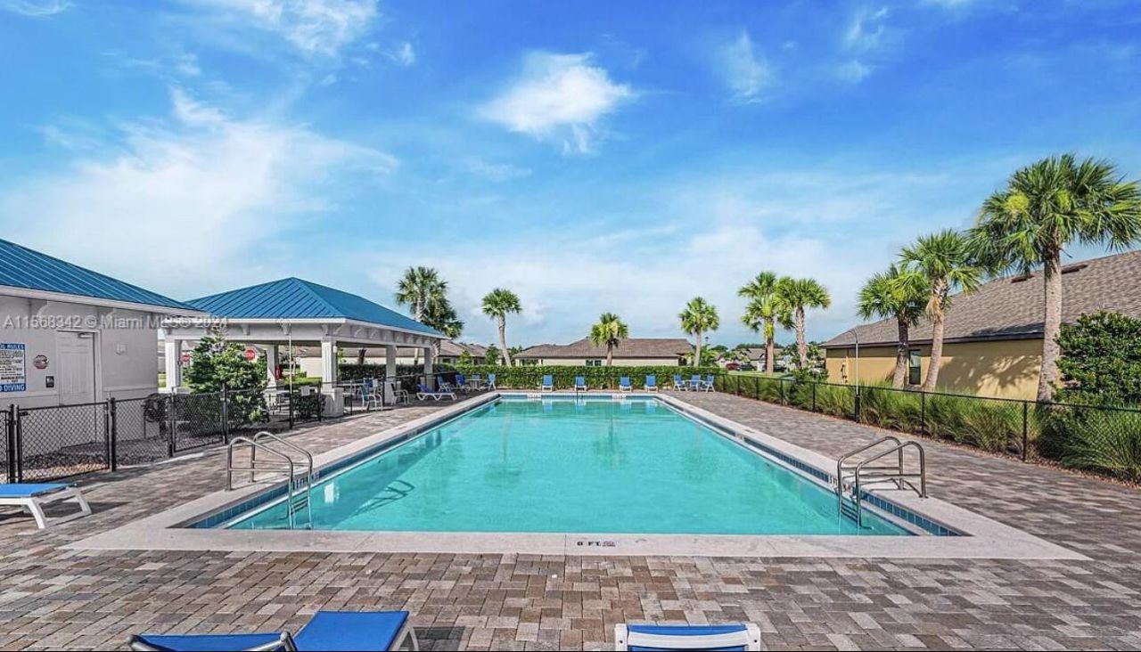 5208 Jovial Court, Fort Pierce, FL 34947 Photo