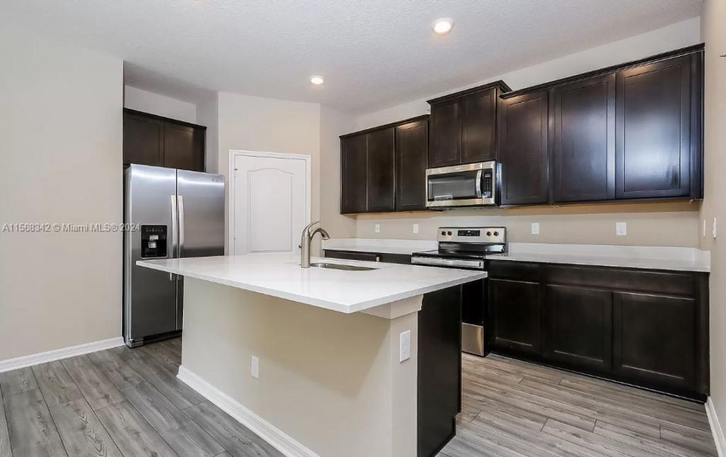 5208 Jovial Court, Fort Pierce, FL 34947 Photo