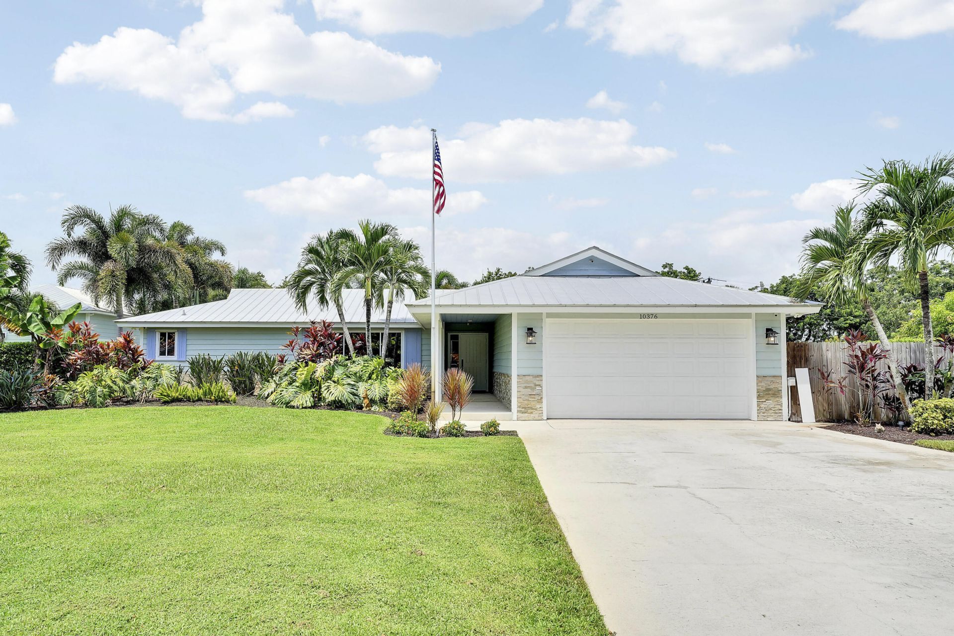 10376 W Tara Boulevard, Boynton Beach, FL 33437 Photo