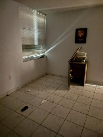 1900 W 68th Street, Unit D101, Hialeah, FL 33014 Photo