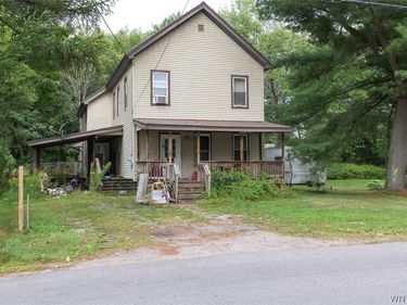 3829 Franklin Street , Lyons Falls, NY 13368