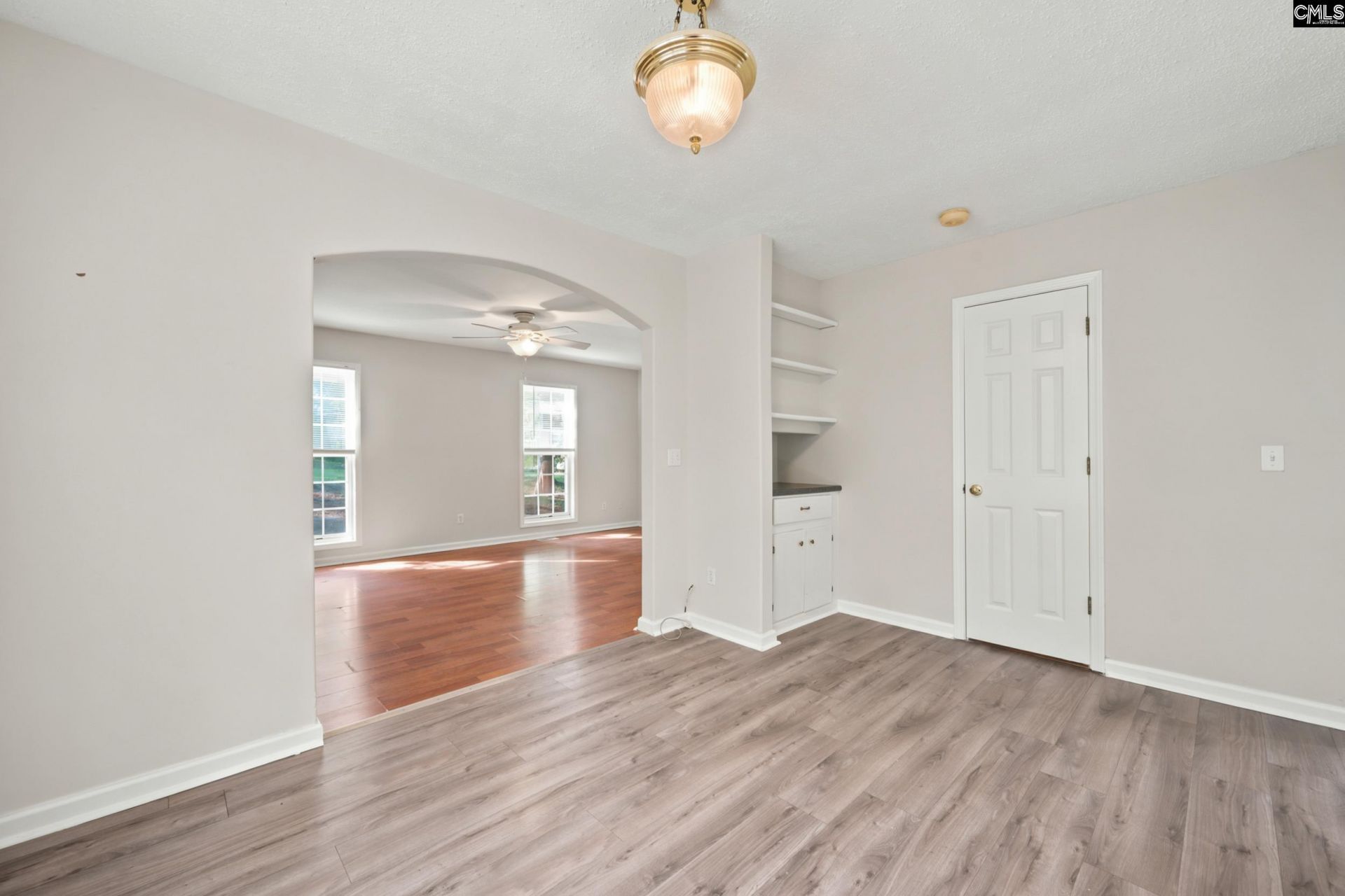 400 Laurel Drive Photo 10