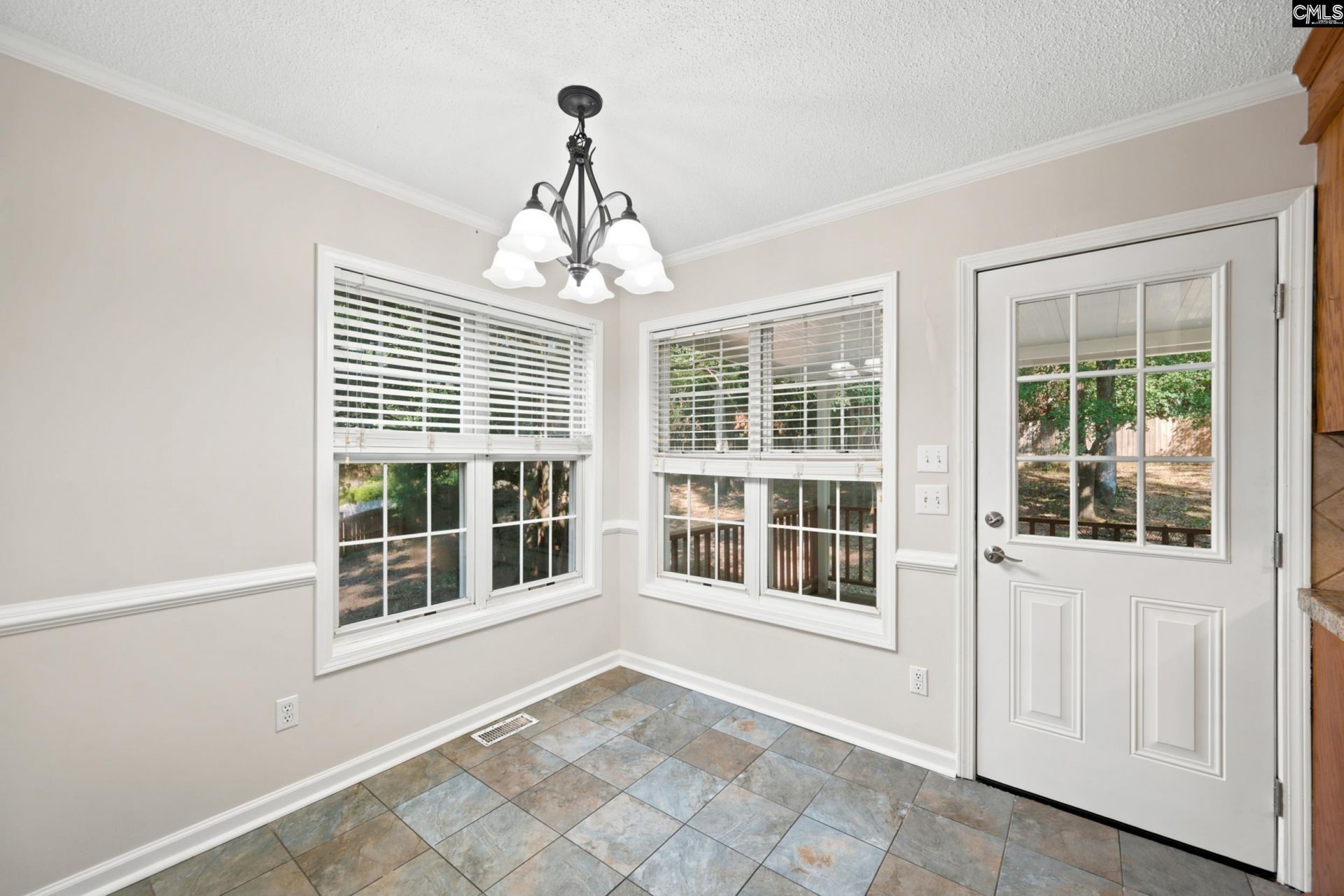 400 Laurel Drive Photo 12