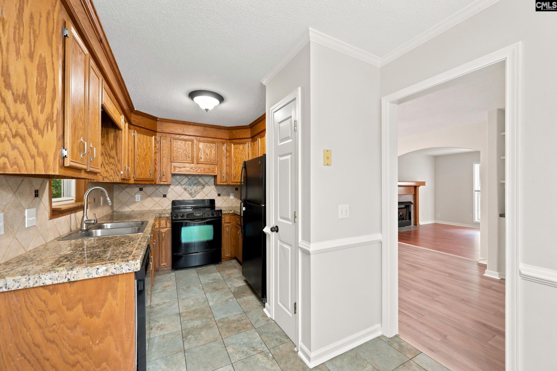 400 Laurel Drive Photo 14