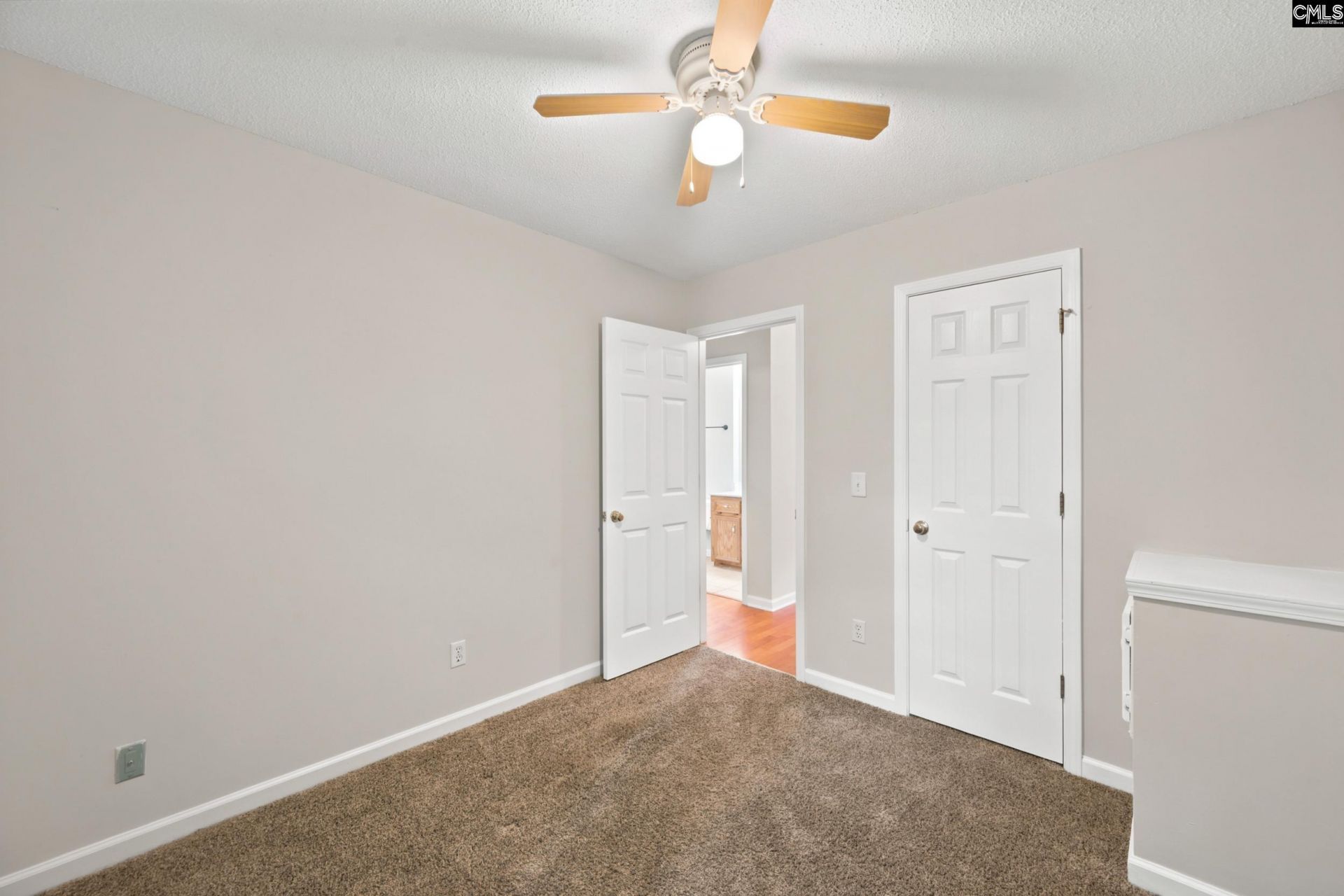 400 Laurel Drive Photo 30