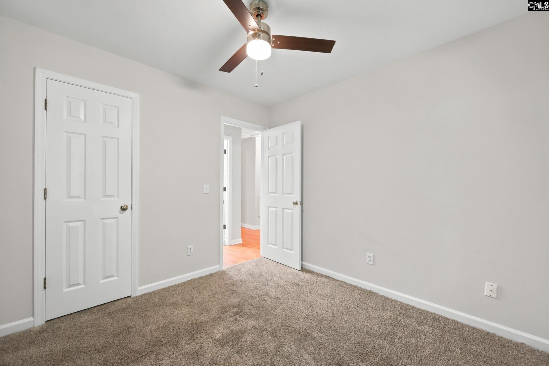 400 Laurel Drive Photo 34