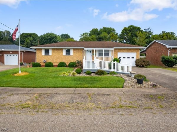 2130 Mctaggert Street, Belpre, OH 45714